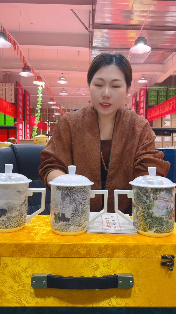 摆件A1景德镇陶瓷摆件