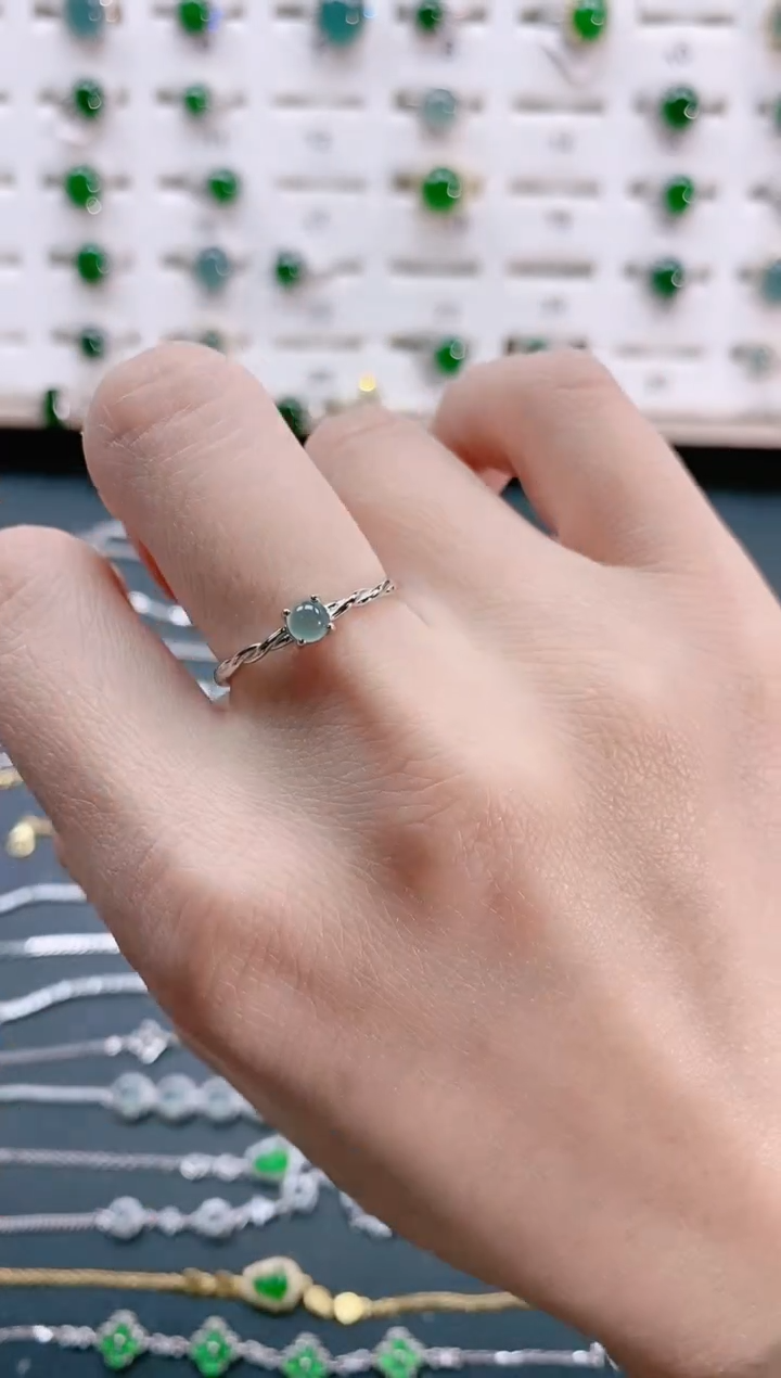 【闪购商品】翡翠戒指银S925镶嵌天然翡翠