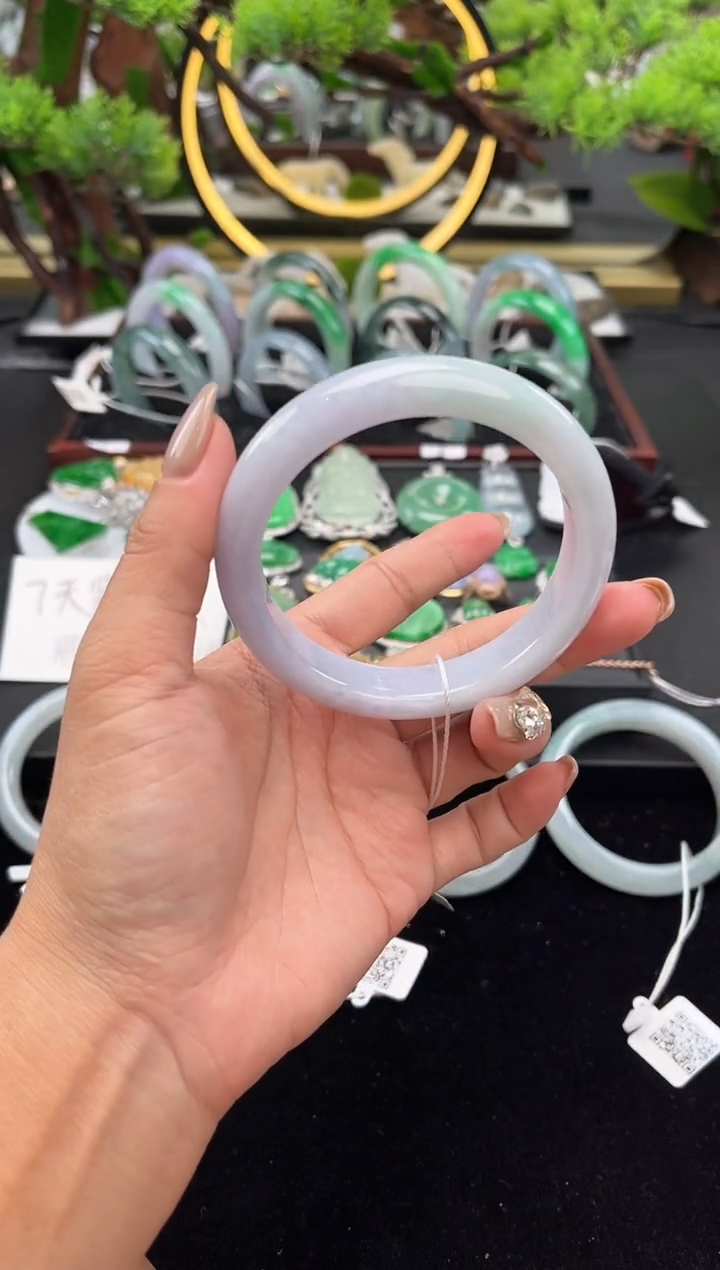 未镶嵌手镯翡翠手镯