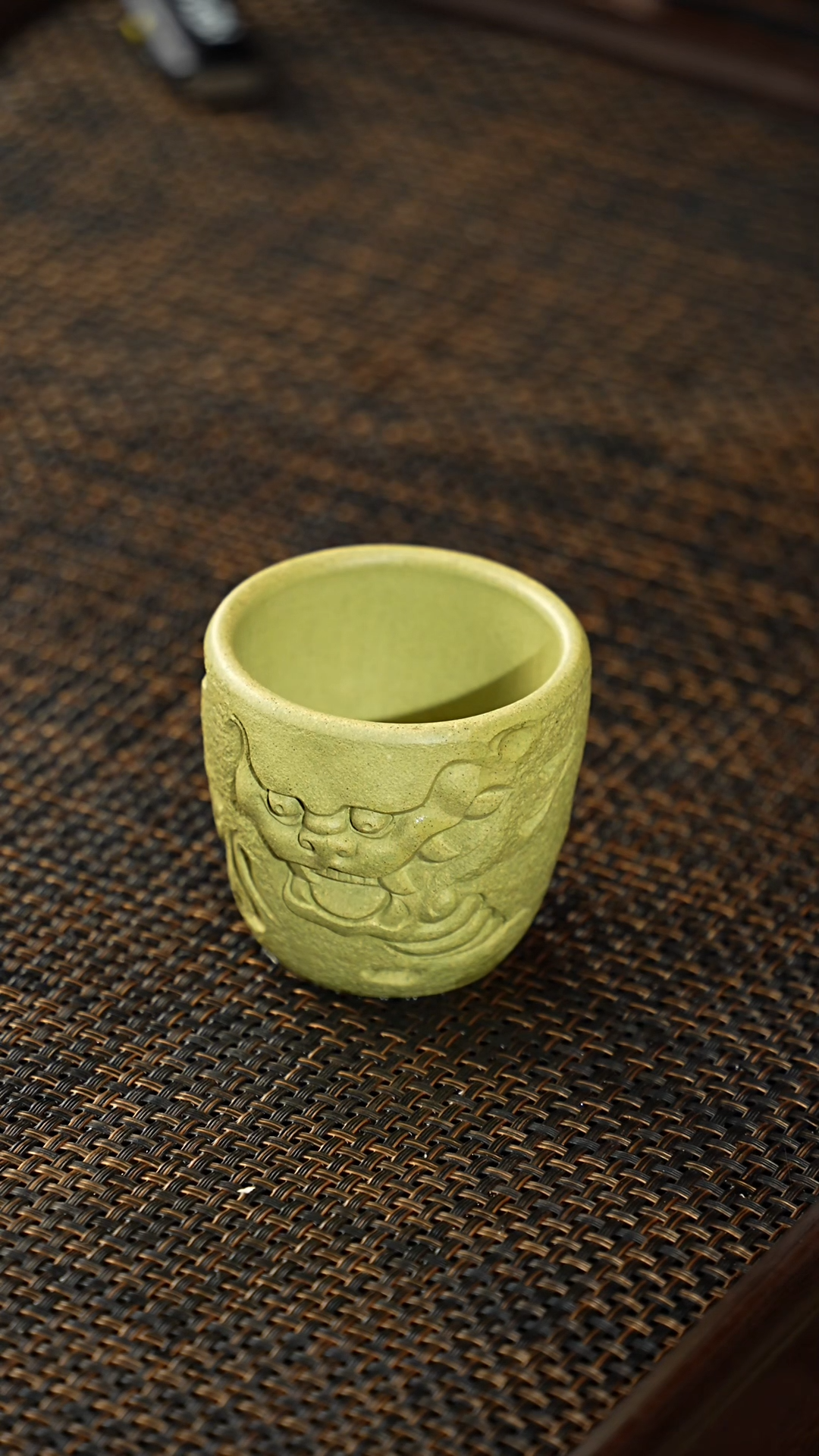 【闪购商品】紫砂茶杯非遗茶器-豆青异形杯
