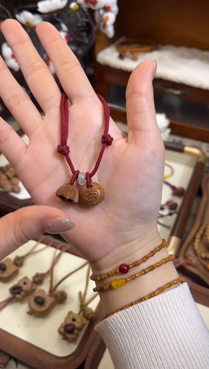 手串桃核【桃缘行】红绳「福气莲莲」桃木桃核辟、挡、驱、护 可以调节