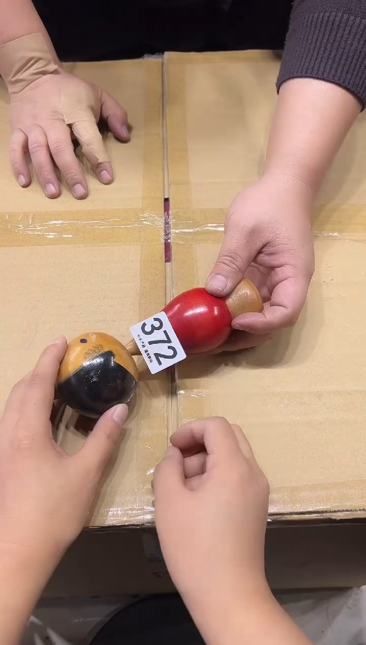 ?****姐372茶摆件         