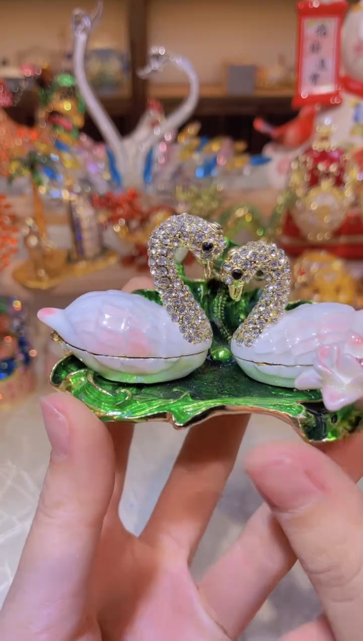 【闪购商品】茶宠天鹅瓷器好看全部防漏带走