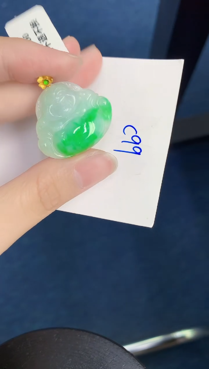 翡翠未镶嵌颈饰天然翡翠緬甸A貨