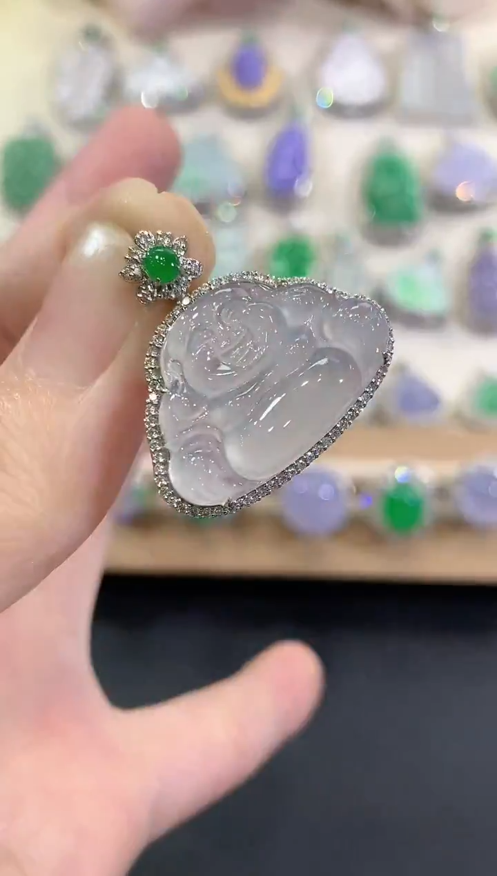 吊坠(不含链)18K金镶嵌翡翠冬日珠宝E121