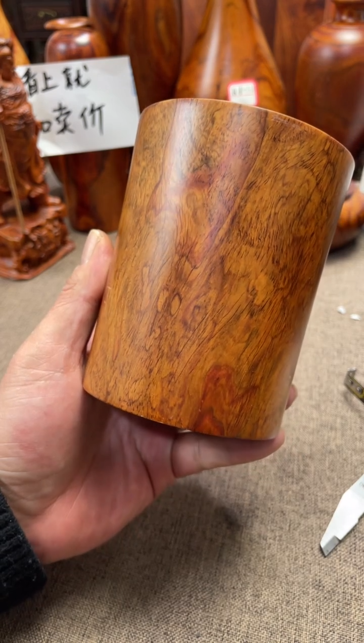 【闪购商品】黄花梨/降香黄檀木艺海黄新料笔筒9.3/12.7