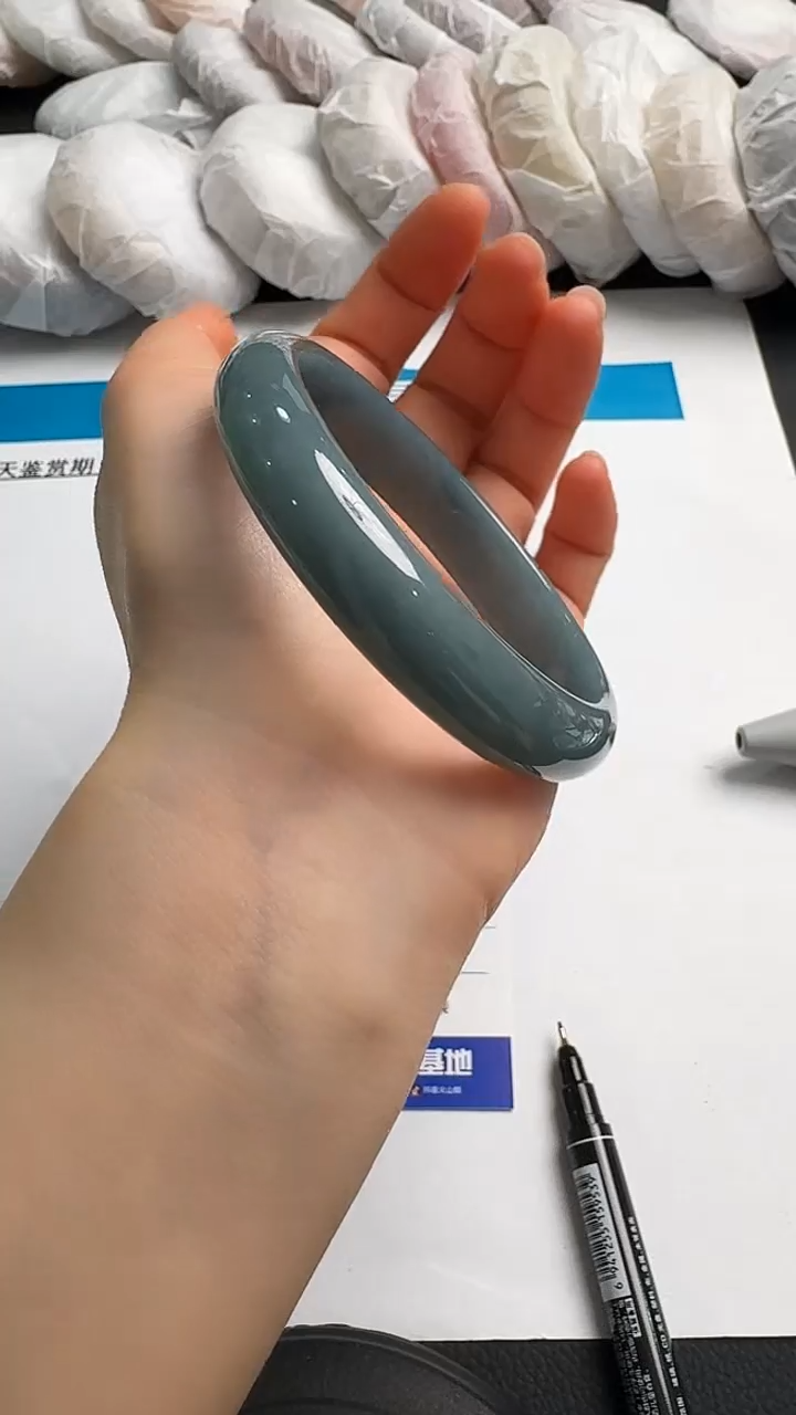 未镶嵌手镯翡翠97