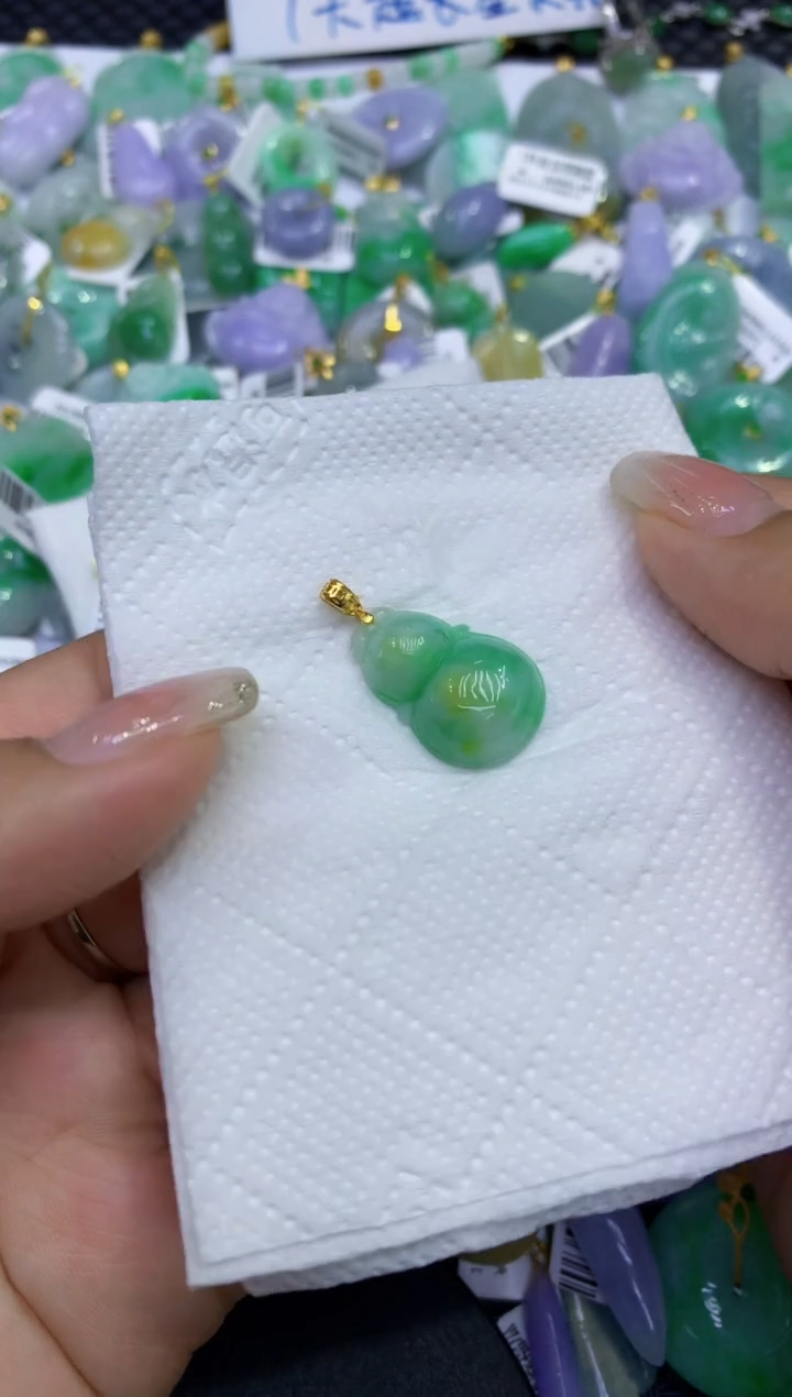 颈饰未镶嵌翡翠天然缅甸A货翡翠