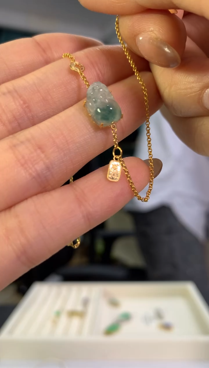 18K金镶嵌手链翡翠手链