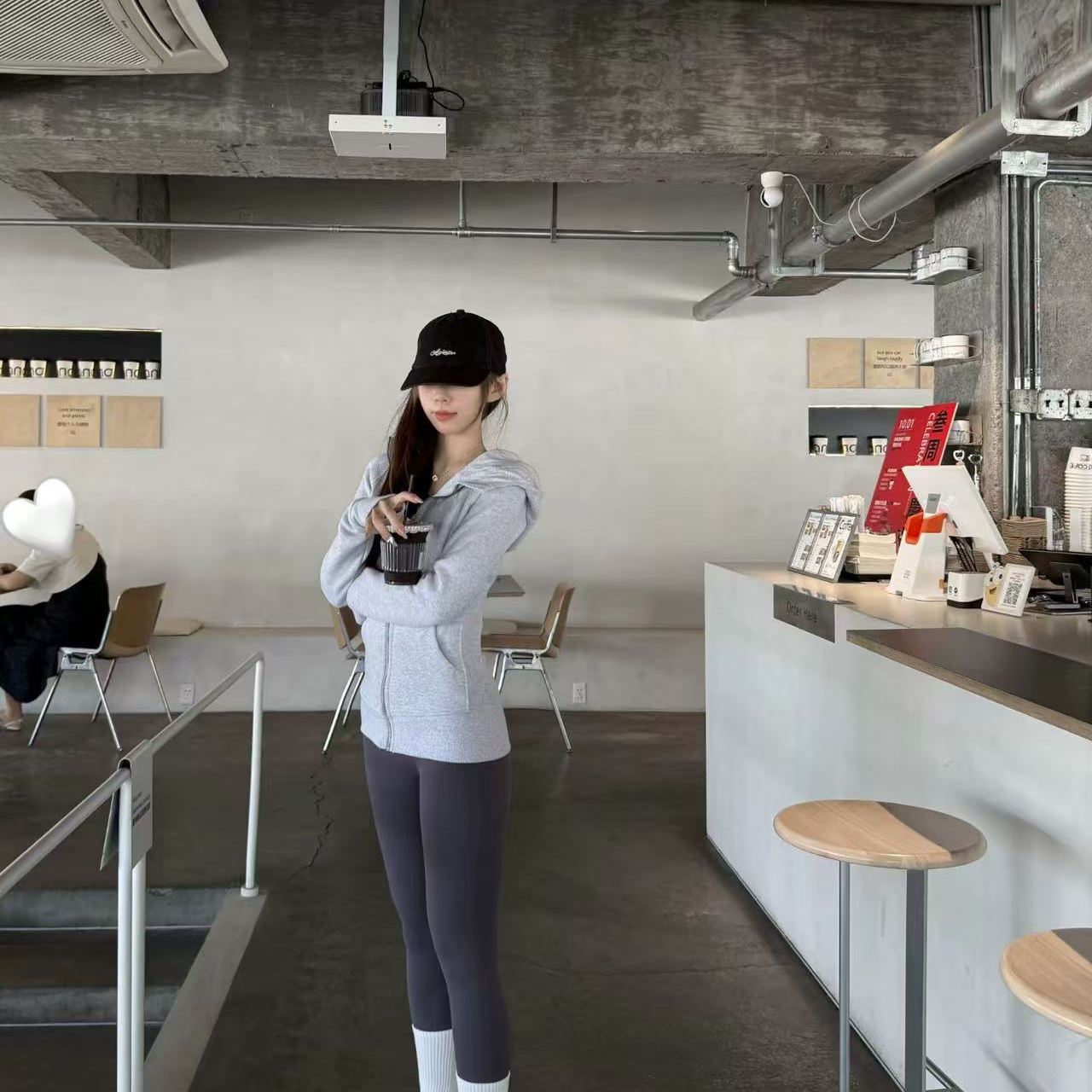 鹿家 一毛一样 女士修身版拉链外套