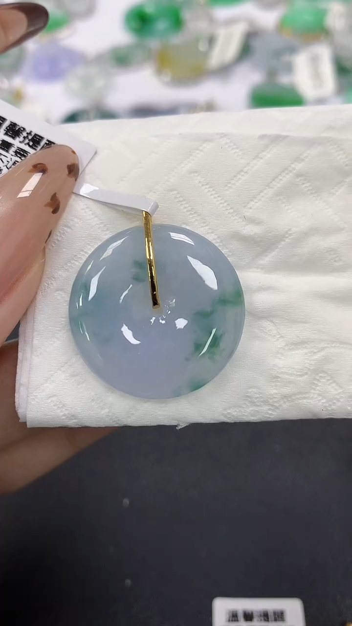 颈饰18K金镶嵌翡翠a货假一赔三支持复检百元上9元证书费自理