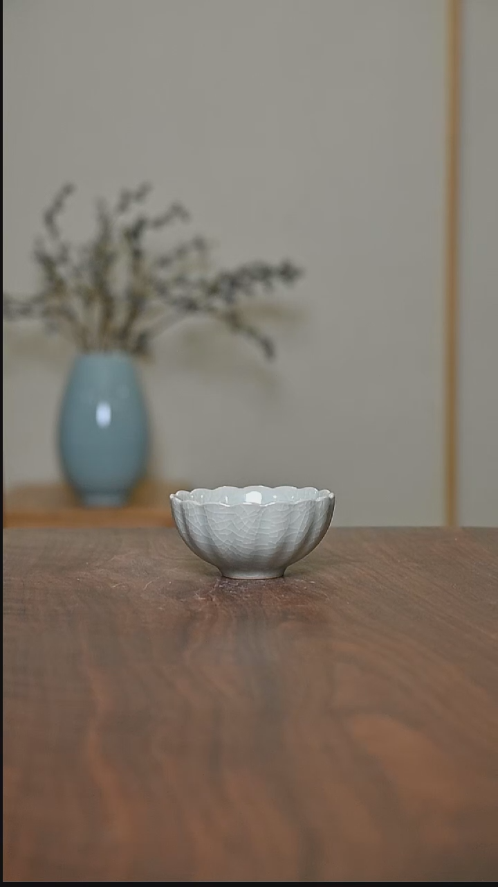 粉青釉 菊瓣杯 微瑕 朱家汝窑款 60ml