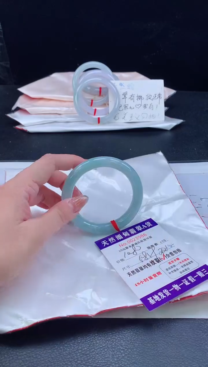 翡翠手镯未镶嵌11111111