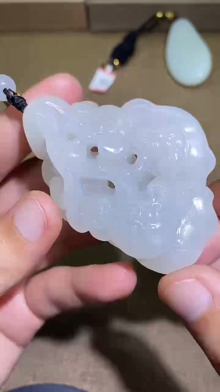 颈饰未镶嵌和田玉A7