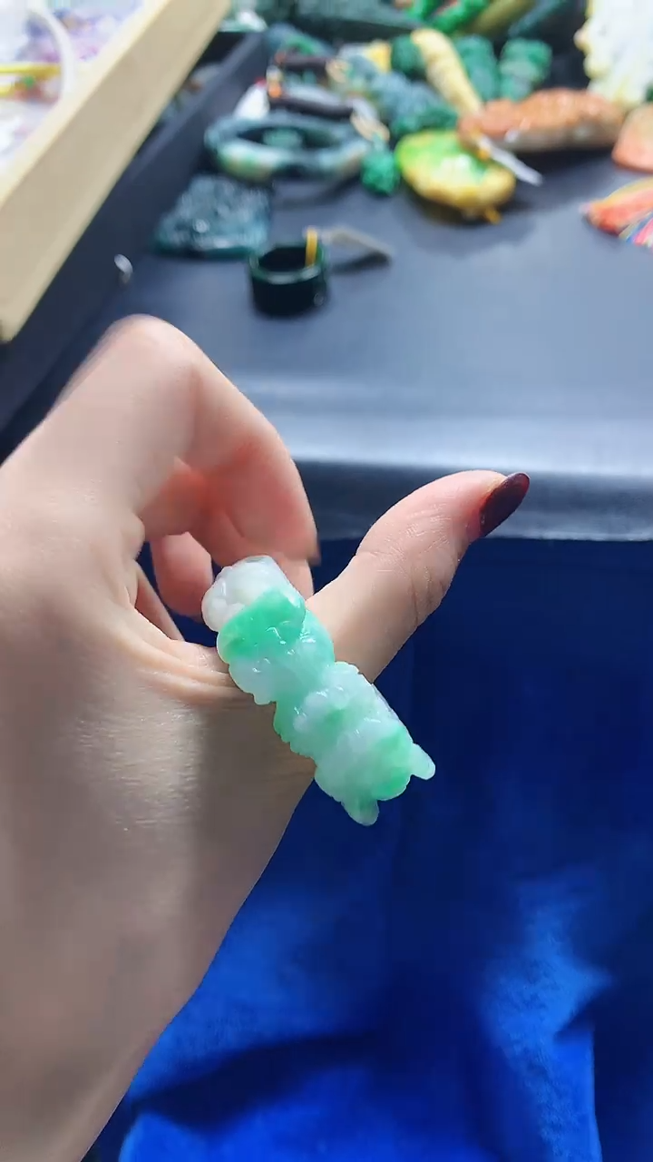 颈饰未镶嵌翡翠天然缅甸a货翡翠19.9圈口