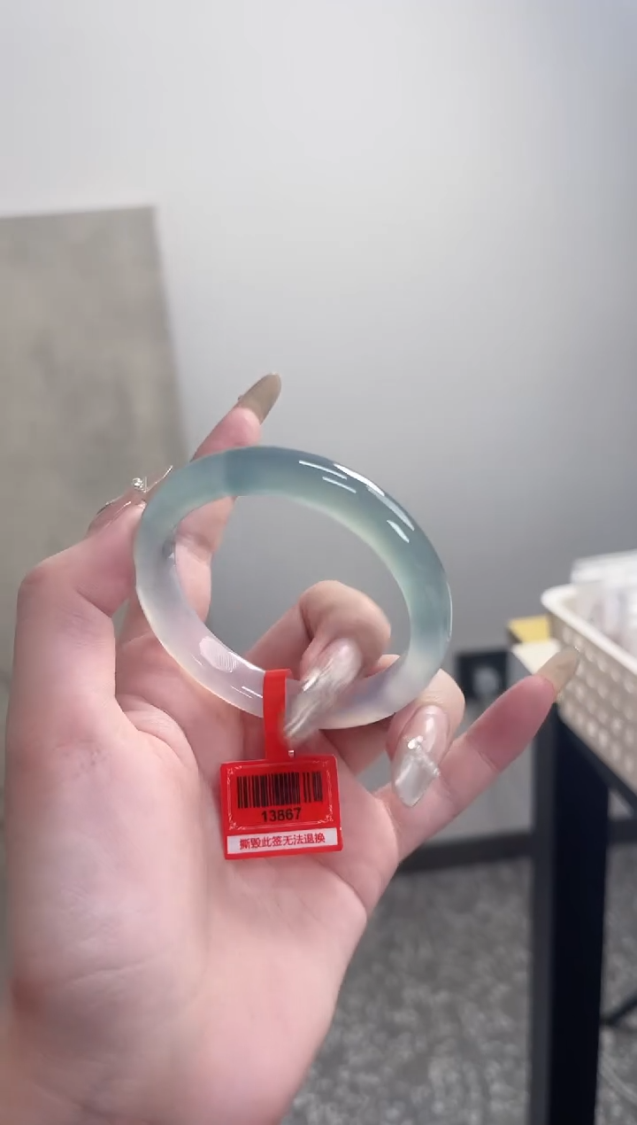 【闪购商品】玛瑙/玉髓手镯未镶嵌51圈 需要包容