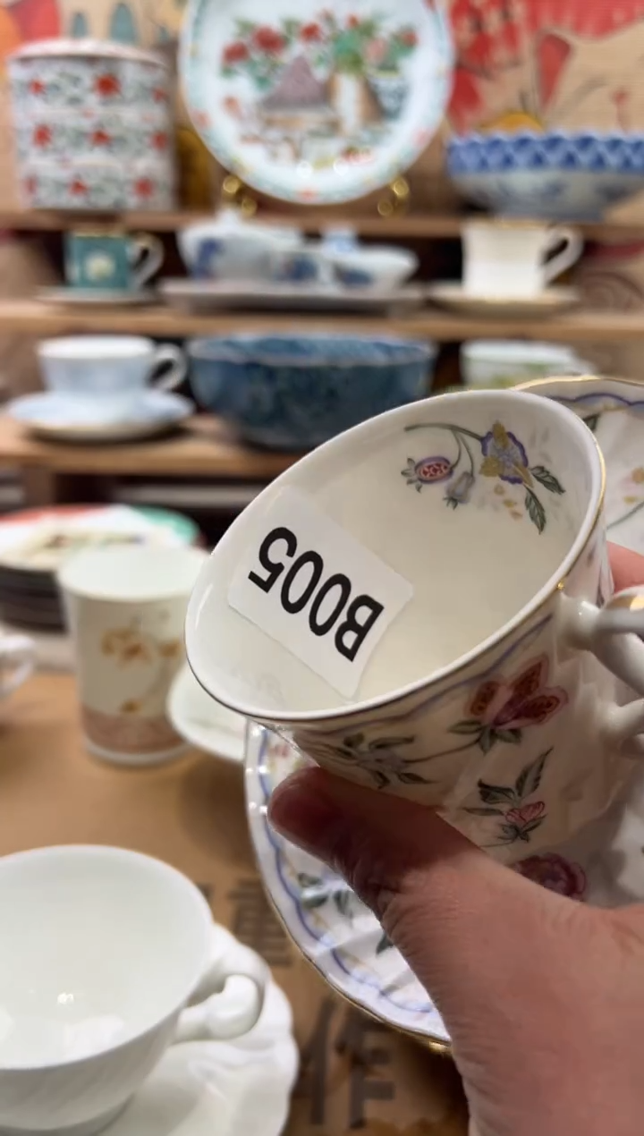 瓷片蜜**?瓷片------B005