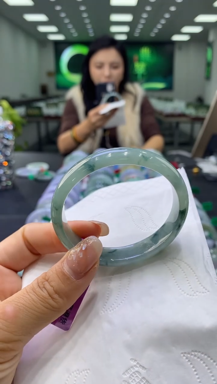 未镶嵌手镯翡翠00001902