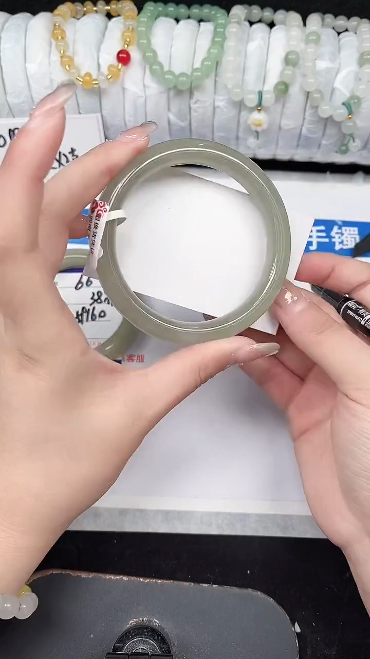 未镶嵌手镯石英质玉67-62/63