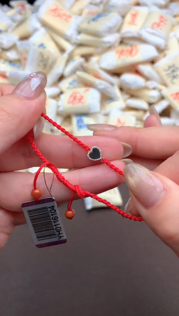 【闪购商品】翡翠手绳未镶嵌一