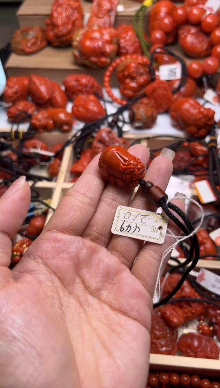 【闪购商品】南红玛瑙珠宝奇石未镶嵌449