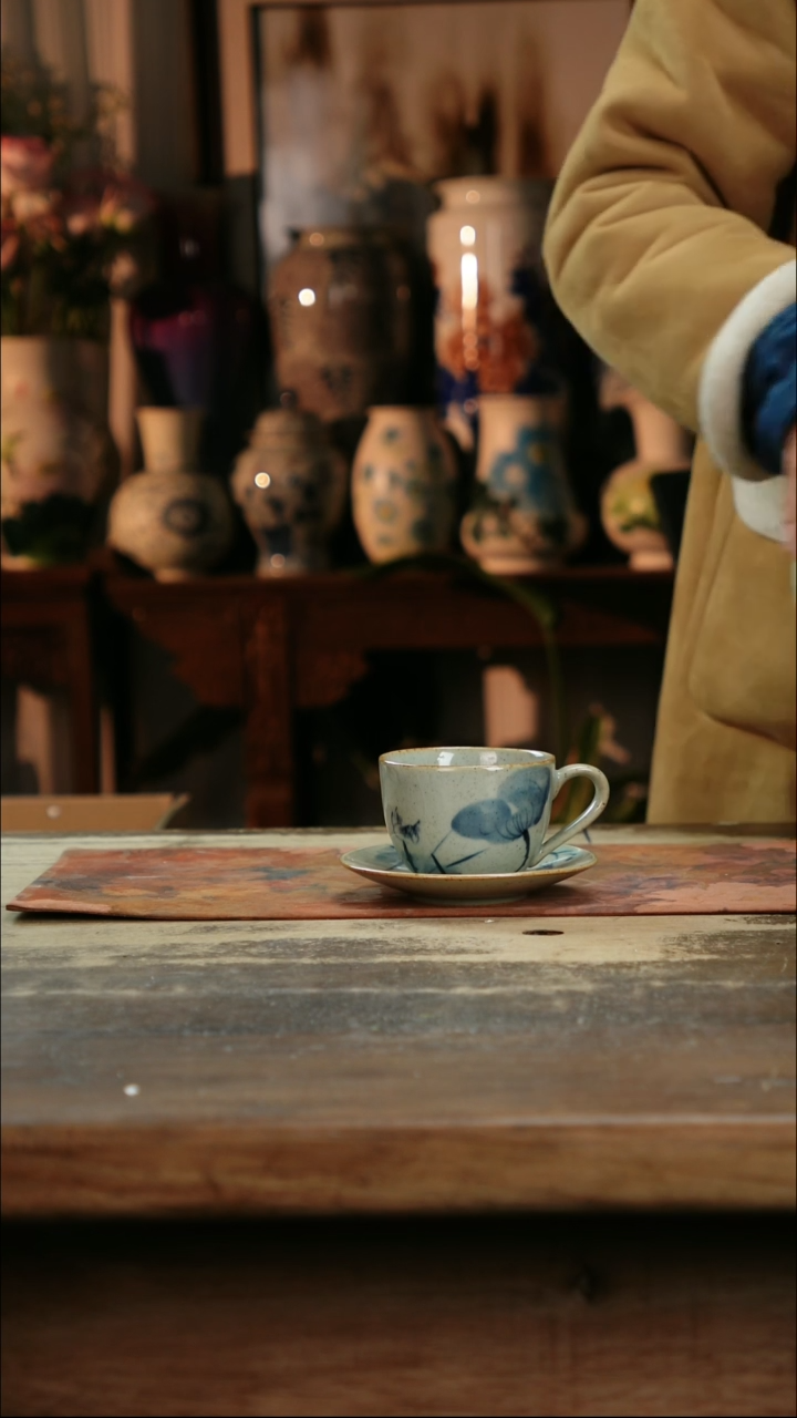 【闪购商品】瓷片景德镇纯手工釉下彩精品花瓶