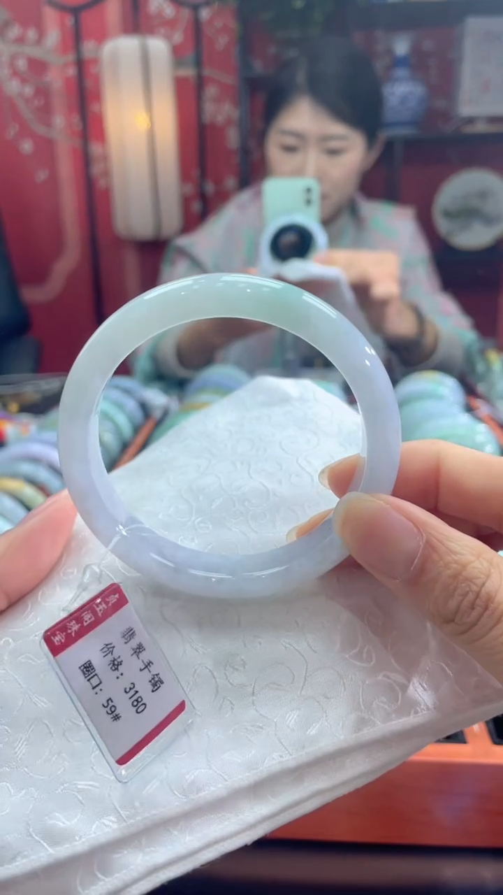 【闪购商品】翡翠手镯未镶嵌4401****