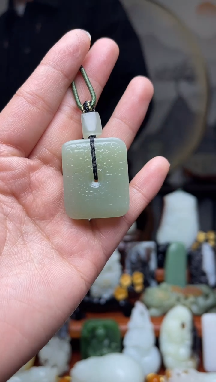 【闪购商品】和田玉吊坠未镶嵌38