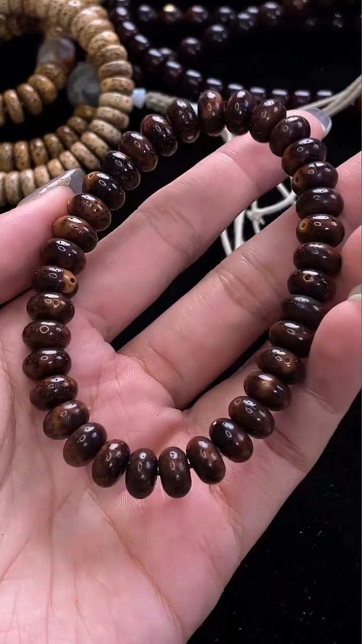 手串星月菩提精工级深珀花皮日式飞碟10*6手串