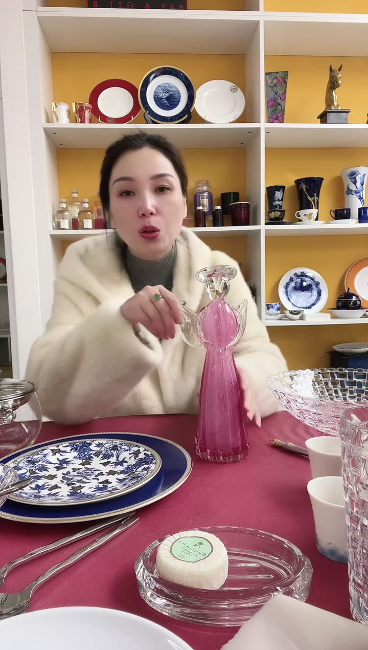 【闪购商品】琉璃小女孩