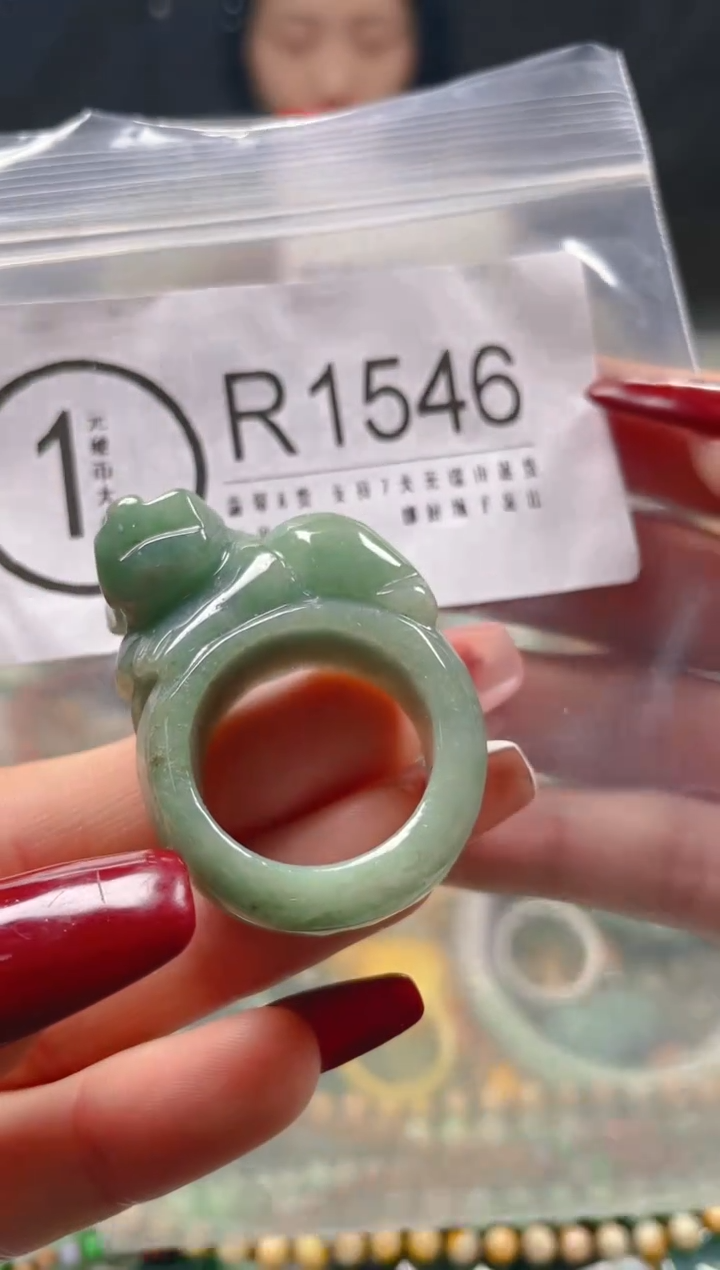 【闪购商品】翡翠颈饰未镶嵌20.8/R/翡翠A货一图一物