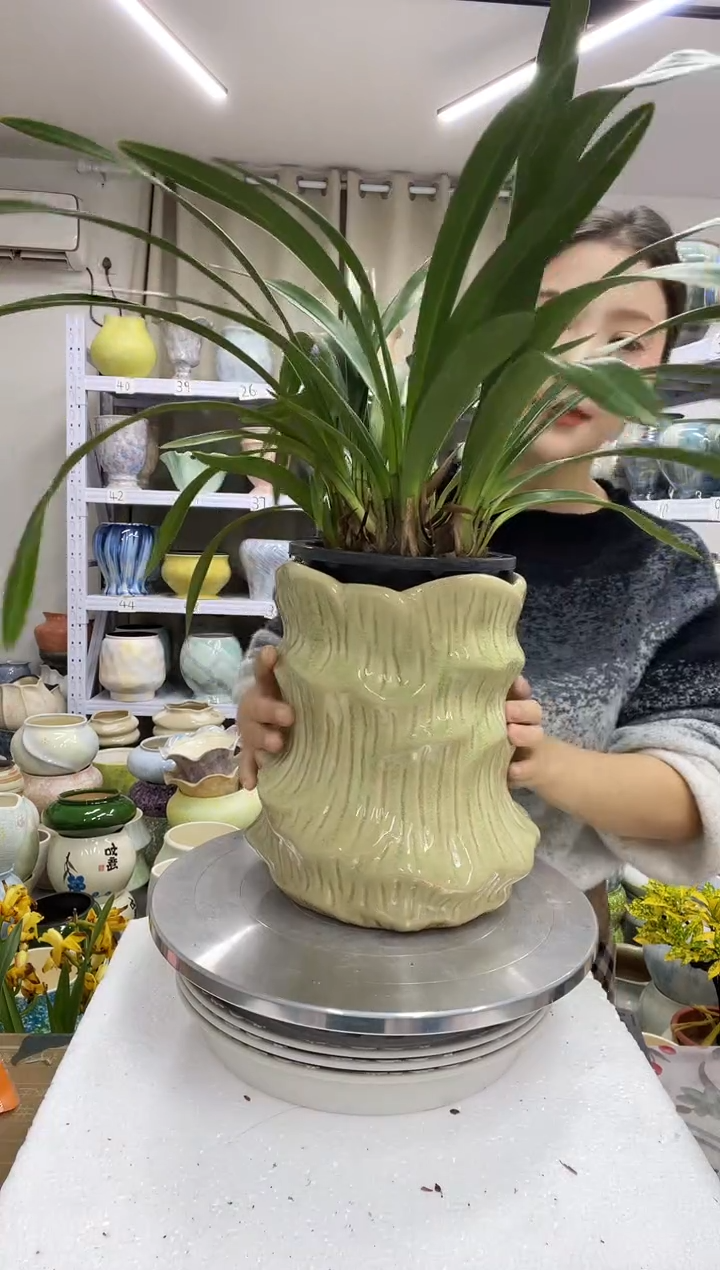 【12.28】花盆链接 高：  22口：13.5