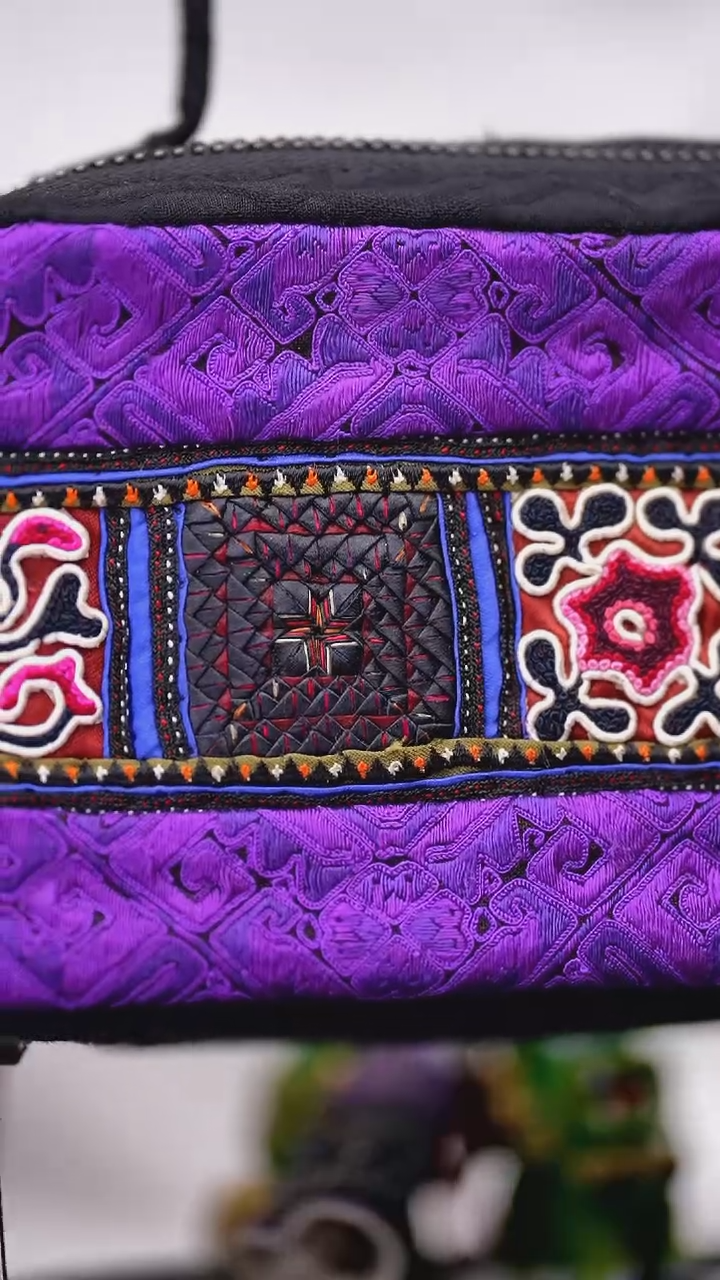 【闪购商品】刺绣黔东南苗族刺绣S9739