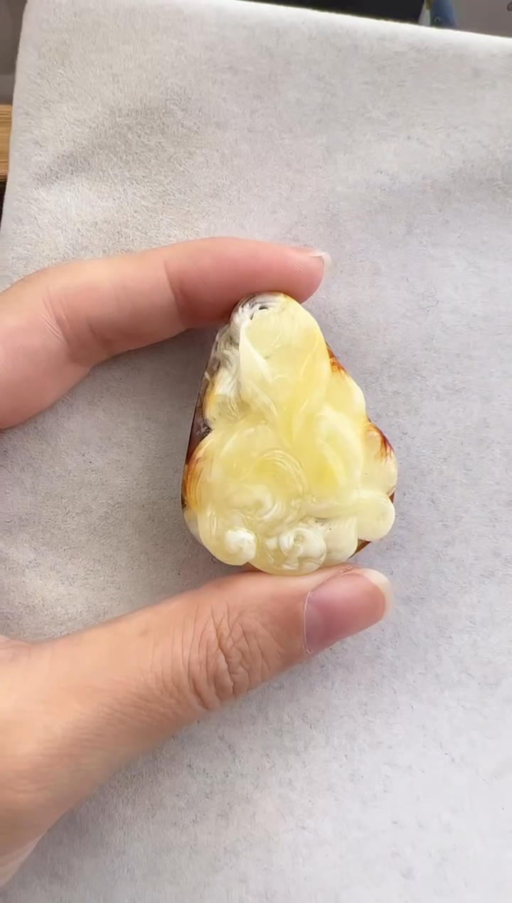 【闪购商品】琥珀裸石未镶嵌10117218-吊坠