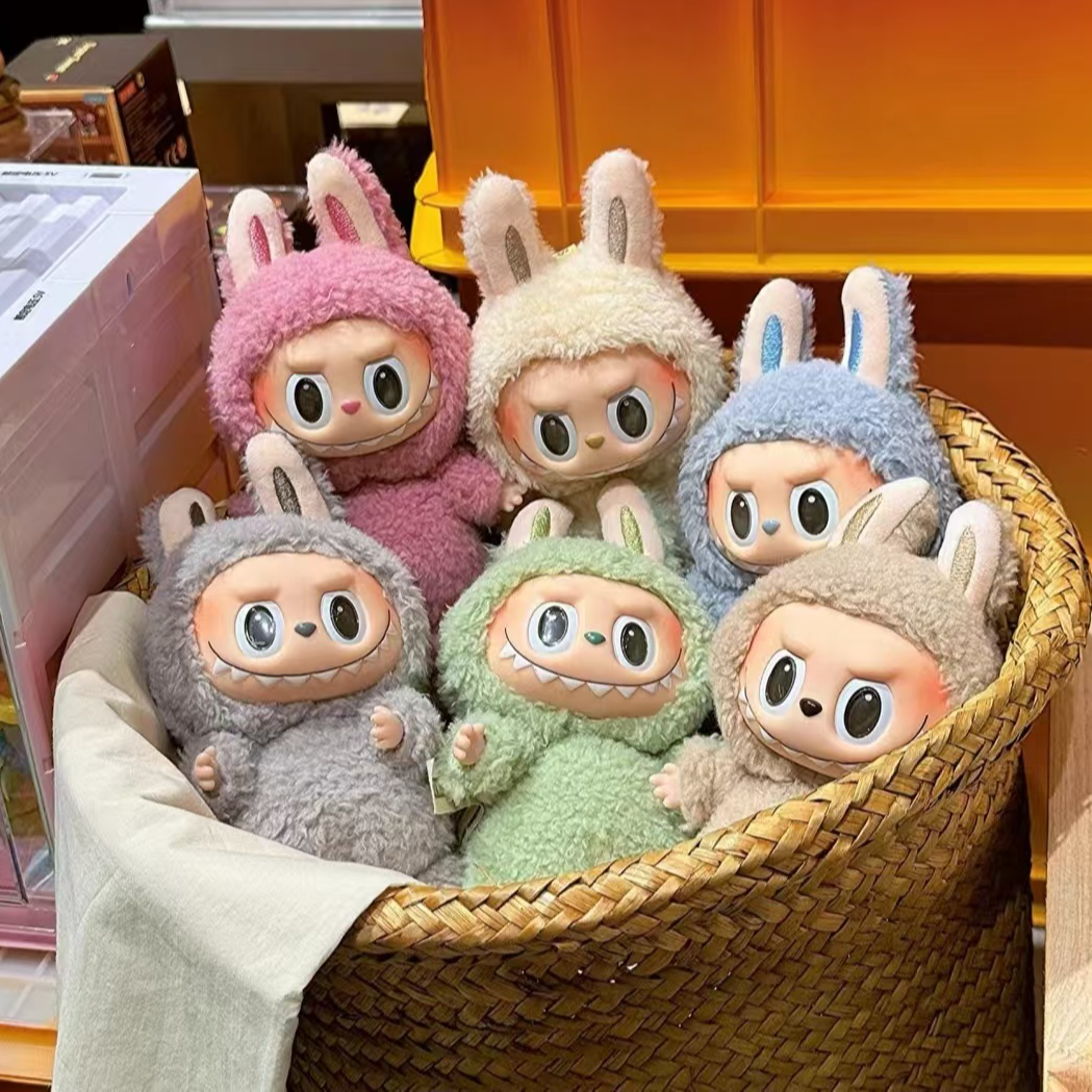 THE MONSTERS﹣心动马卡龙塘胶脸挂件摆件手办