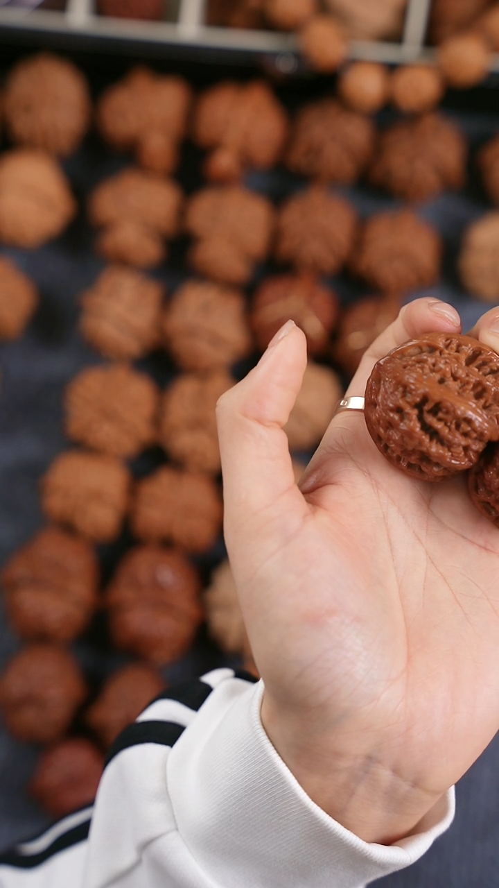 【闪购商品】文玩核桃吊坠粗筋