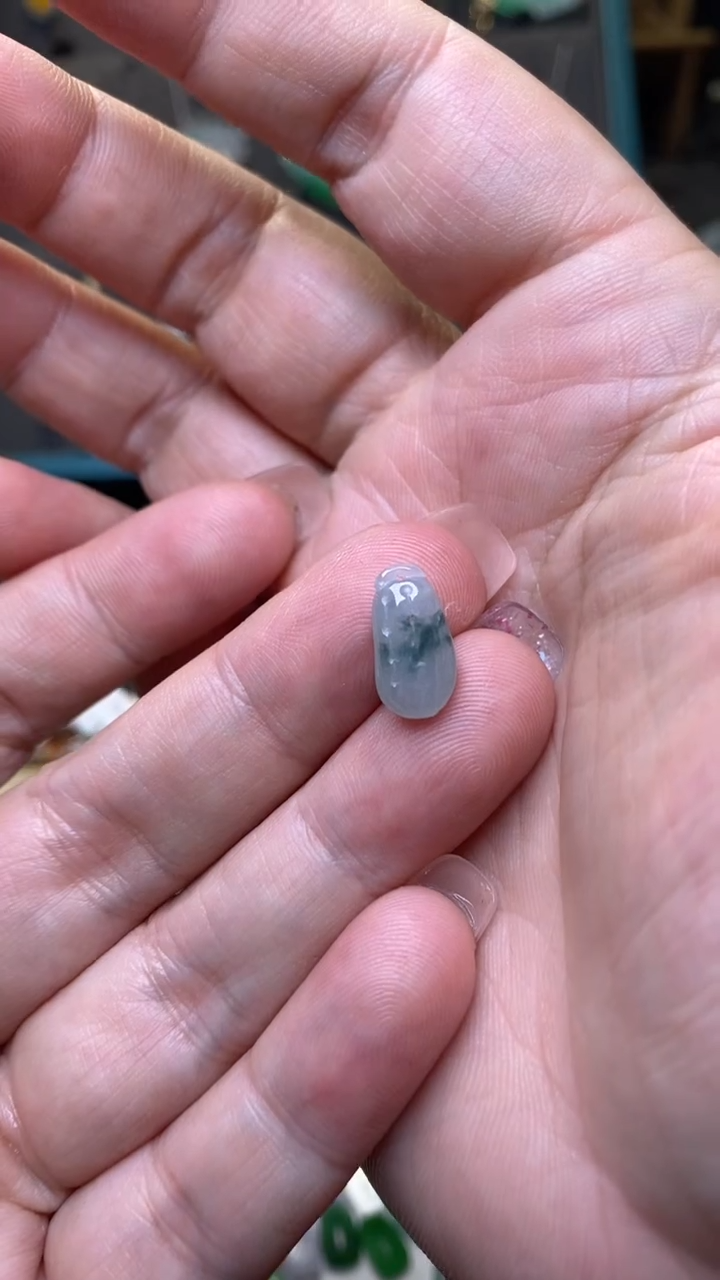 颈饰未镶嵌翡翠净货35833