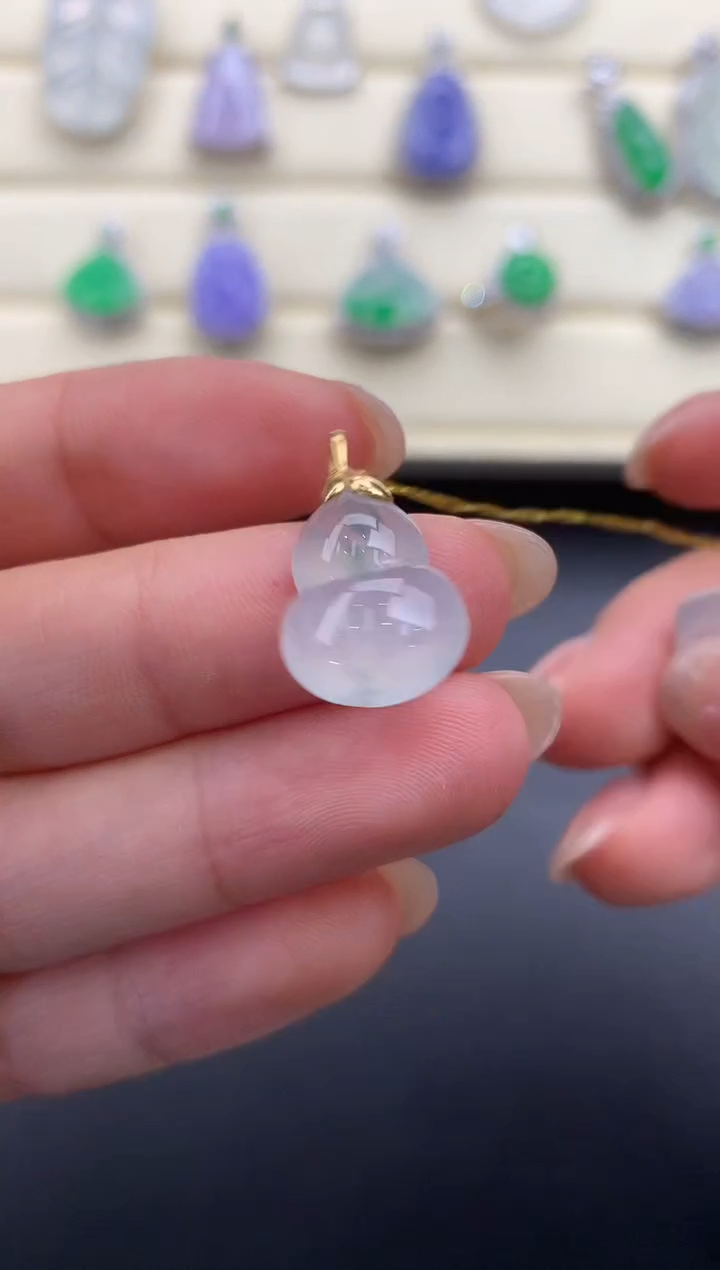 【闪购商品】翡翠颈饰18K金镶嵌Q767      