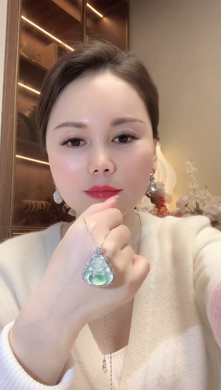 【闪购商品】翡翠吊坠(不含链)18K金镶嵌A134 多样性发货一件