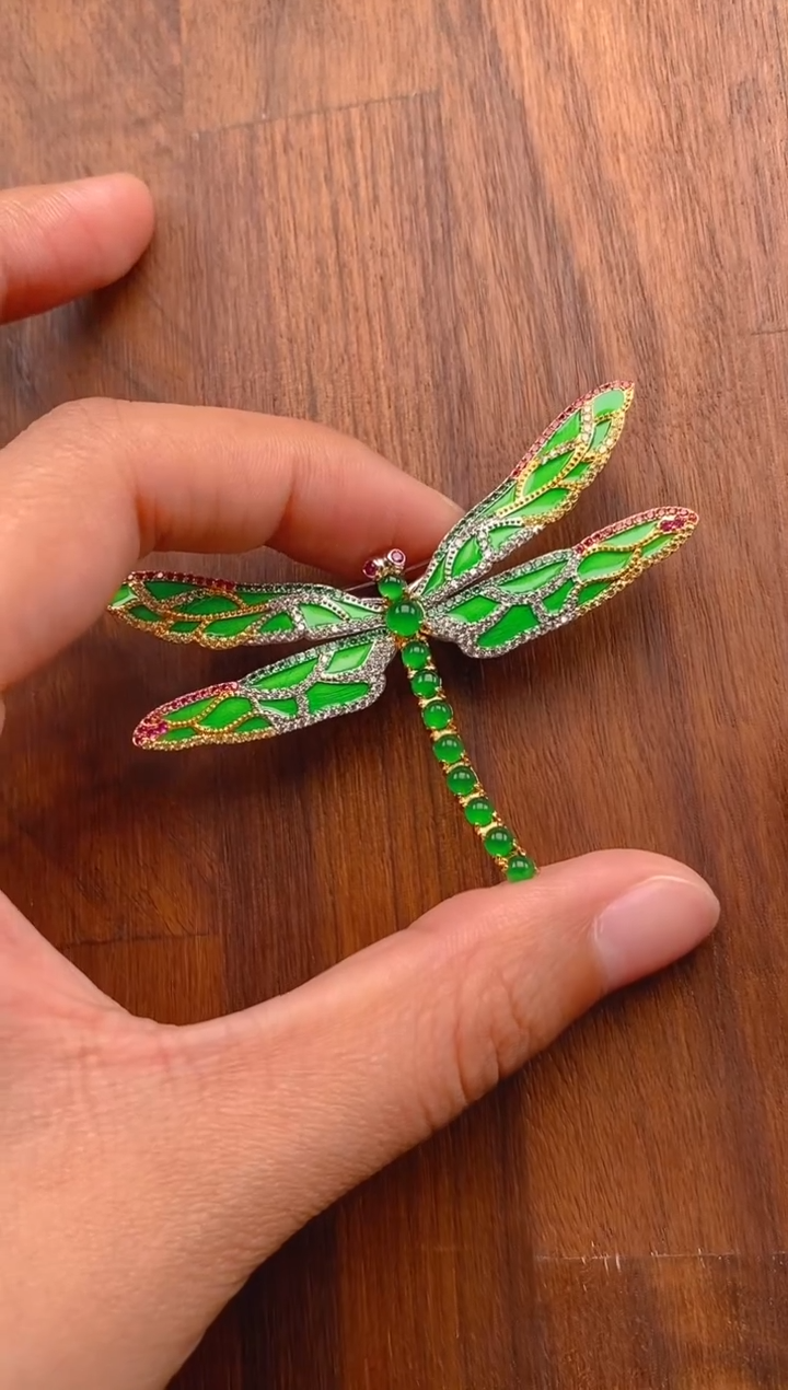 【闪购商品】翡翠吊坠(不含链)银S925镶嵌蜻蜓胸针