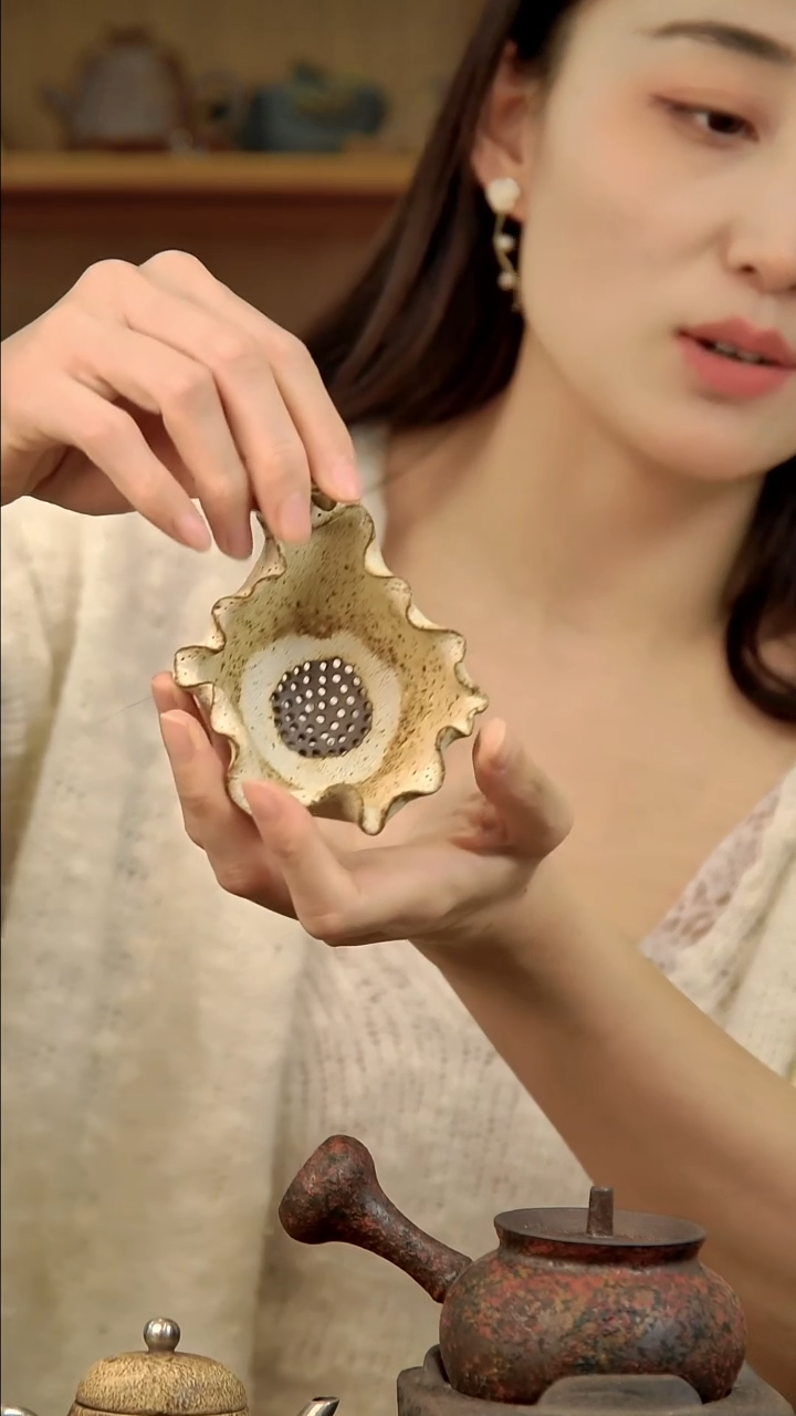 贾****所言野手作 粉引青花茶漏