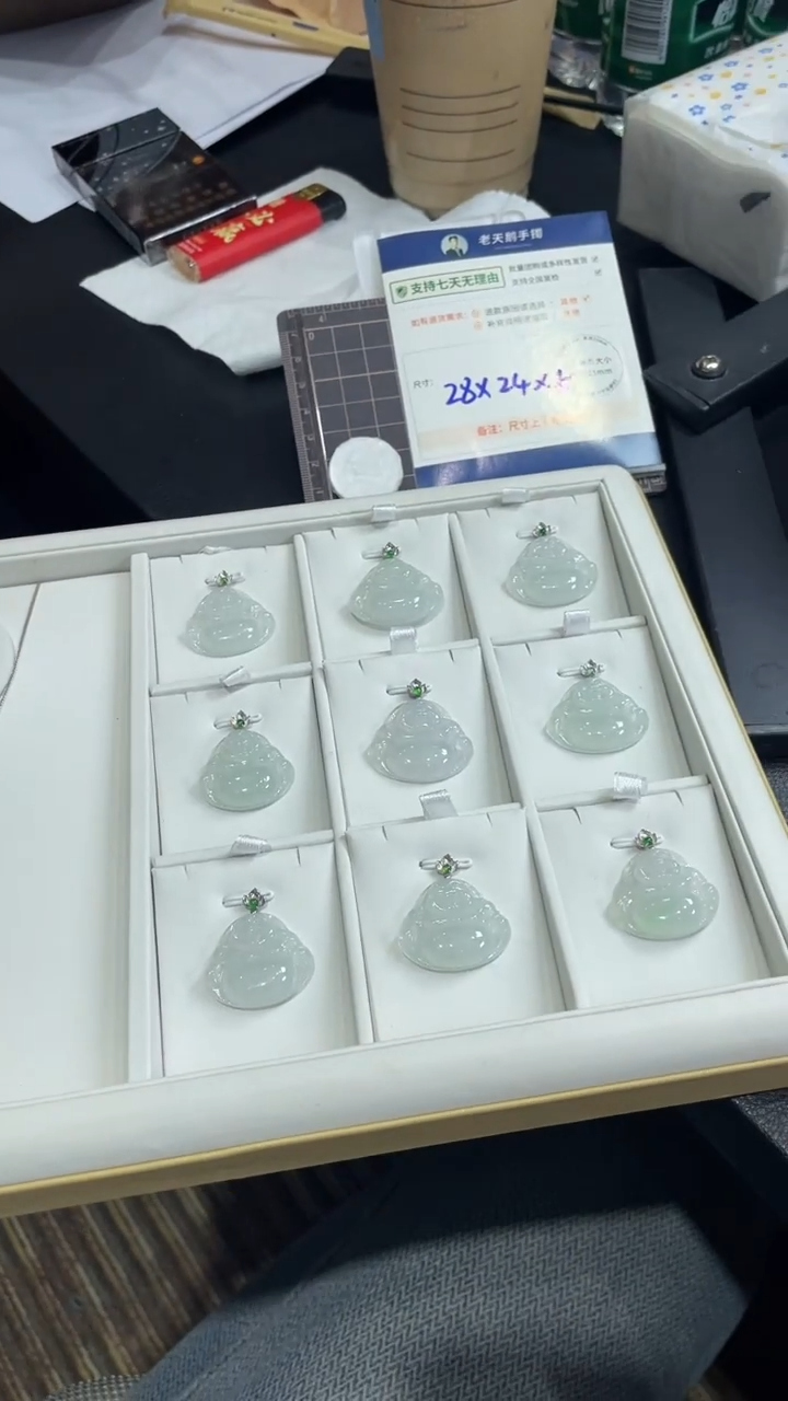 【闪购商品】翡翠颈饰18K金镶嵌翡翠高货佛公5/多样性发其一CP