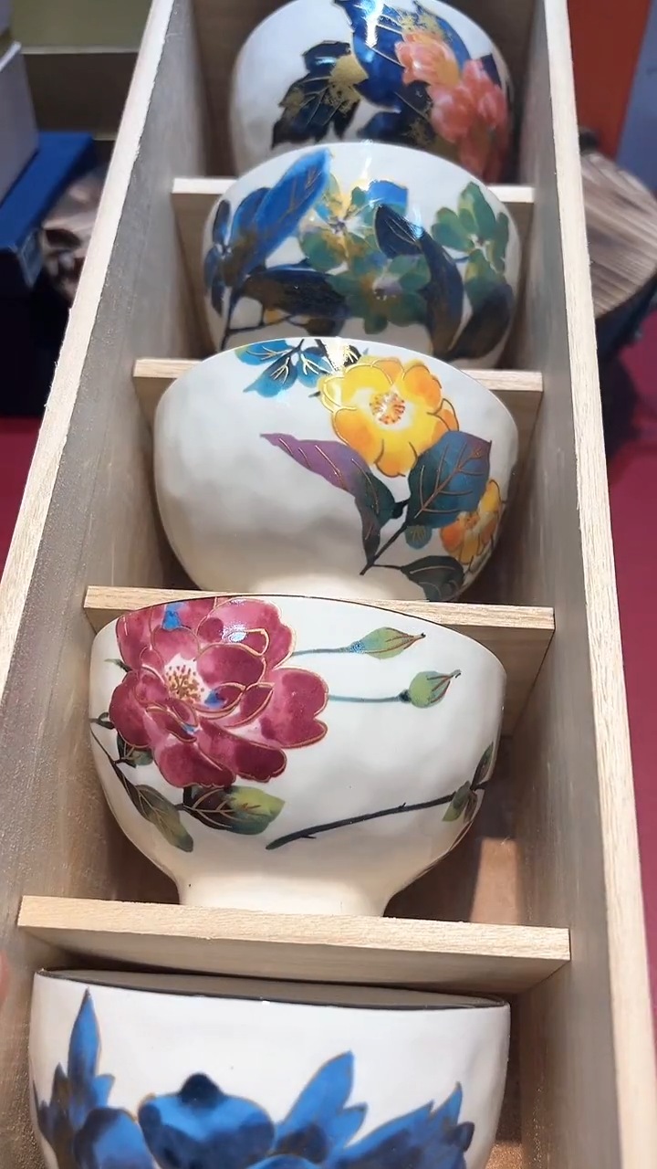 【闪购商品】瓷片000000000000003