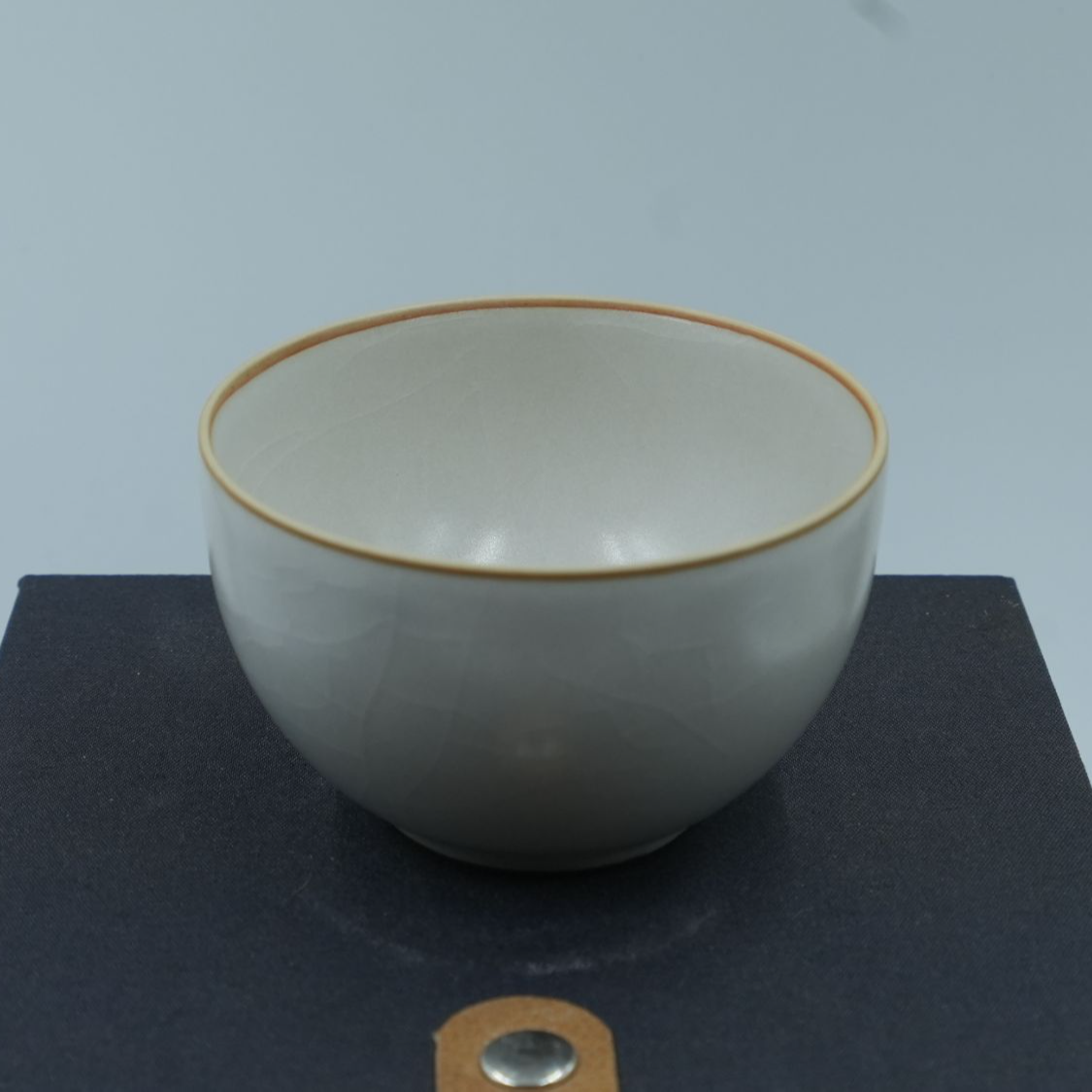 徐孝丰汝窑- 润彩灰万福杯大师杯