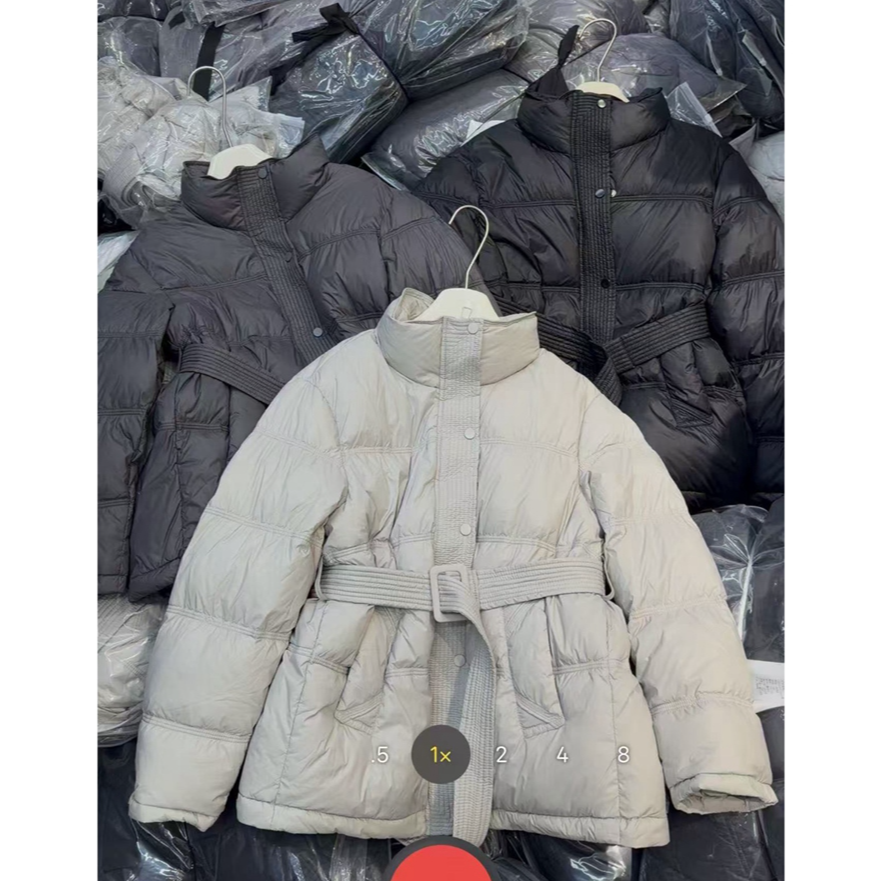 魅力 8182高级感立领蓬松系带收腰羽绒服加厚保暖白鸭绒保暖外套