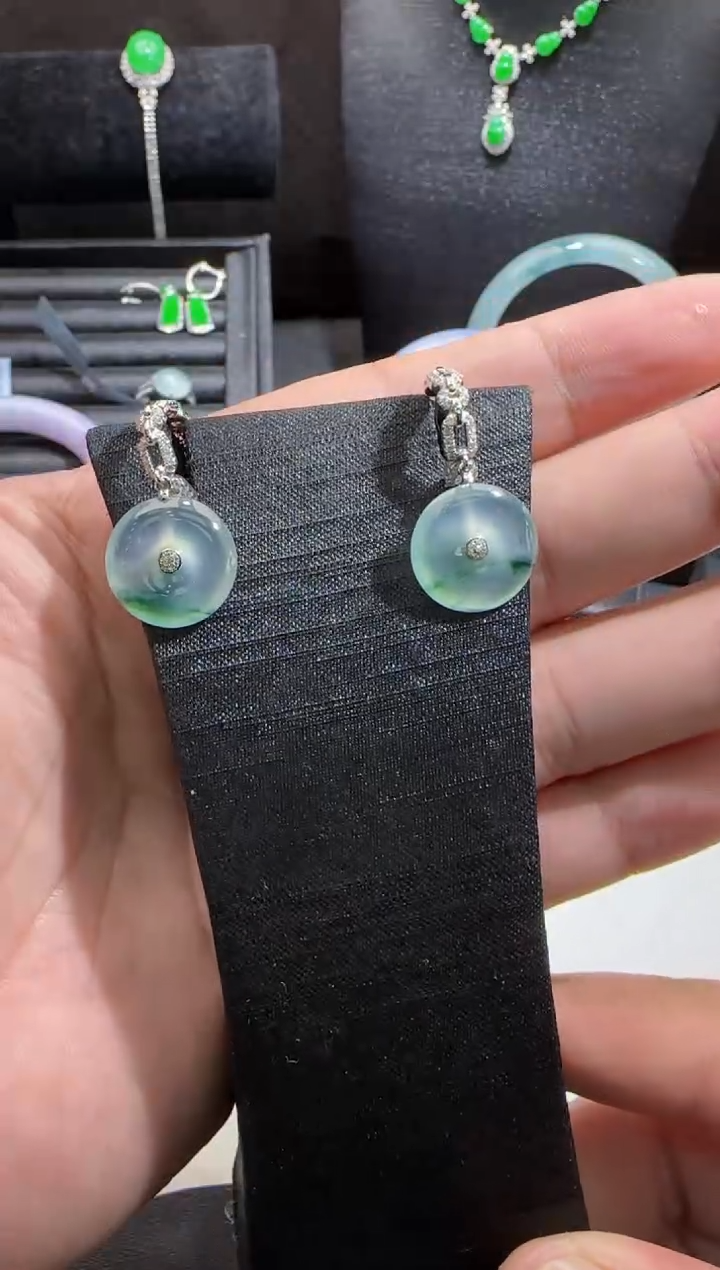 【闪购商品】翡翠18K金镶嵌耳饰翡翠耳饰