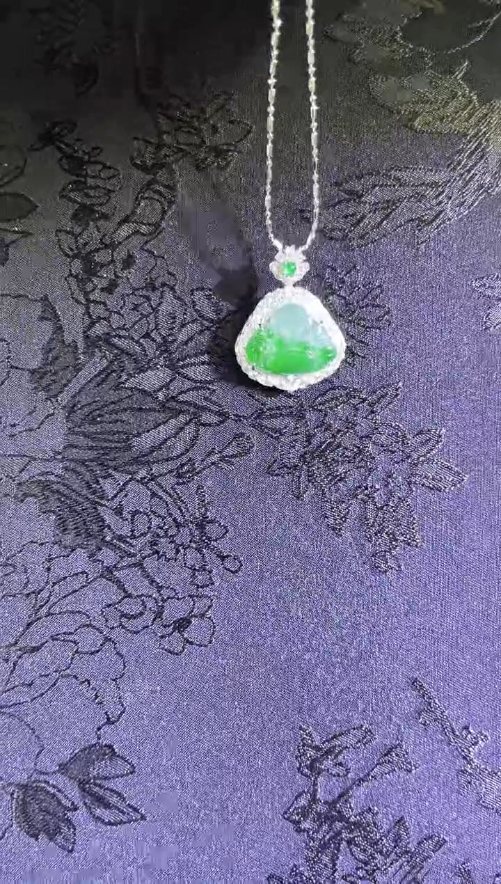 【闪购商品】翡翠吊坠(不含链)银S925镶嵌吊坠