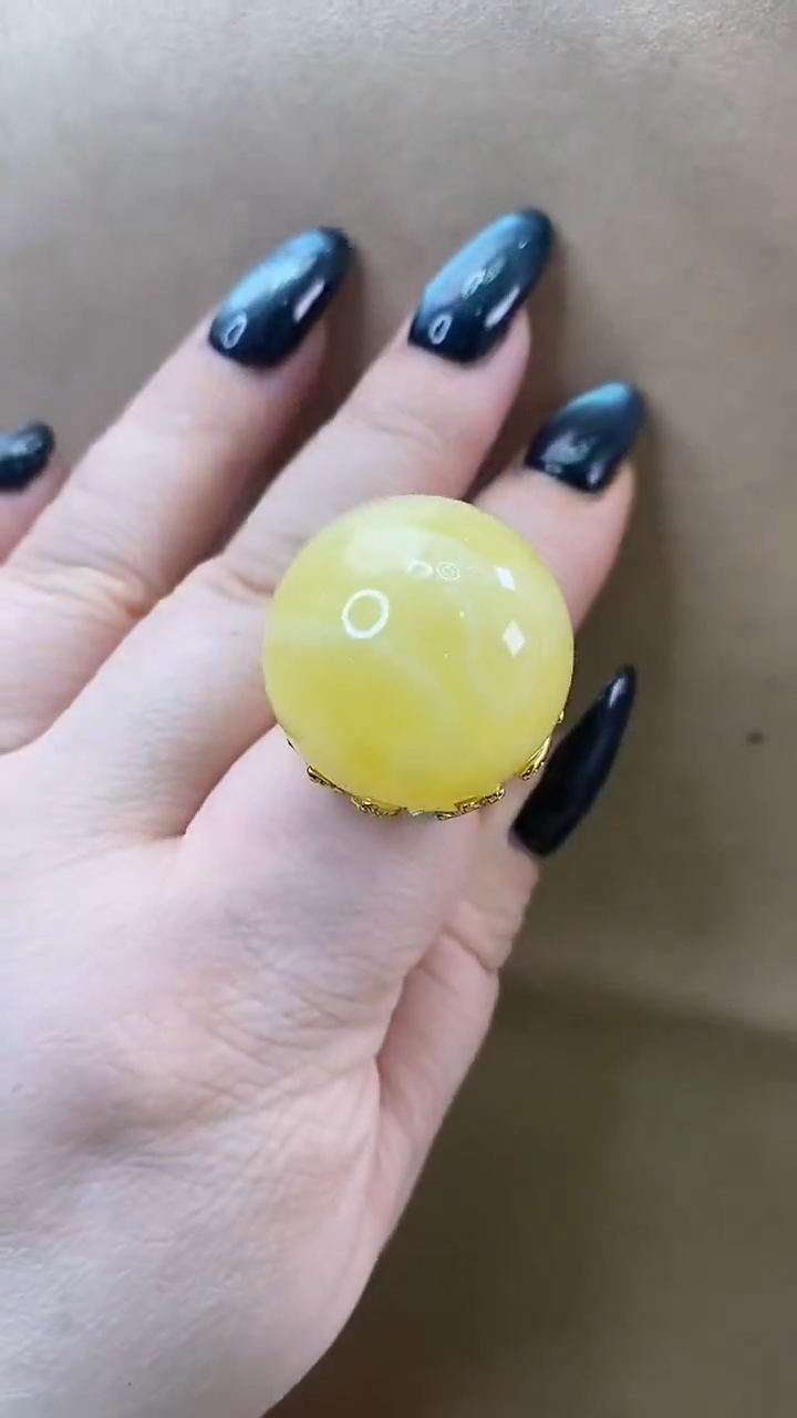 琥珀颈饰未镶嵌戒指