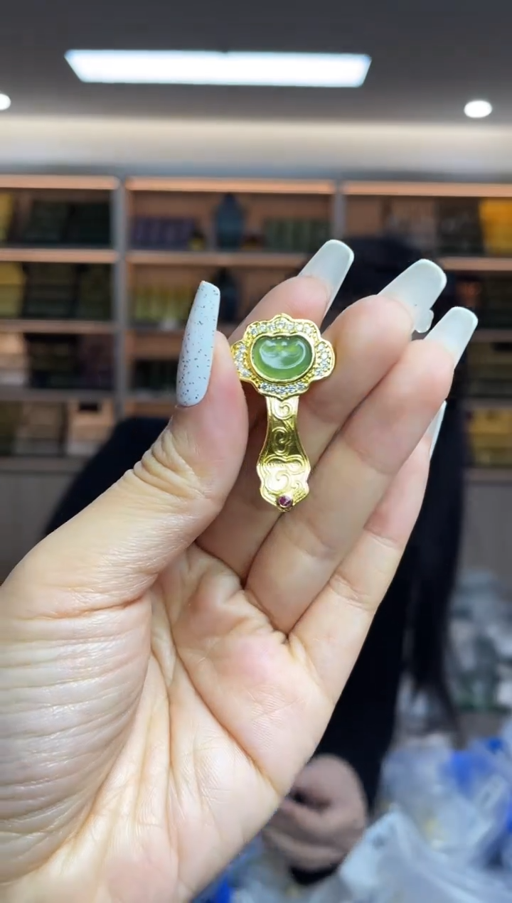 【闪购商品】翡翠颈饰未镶嵌多样性发一件