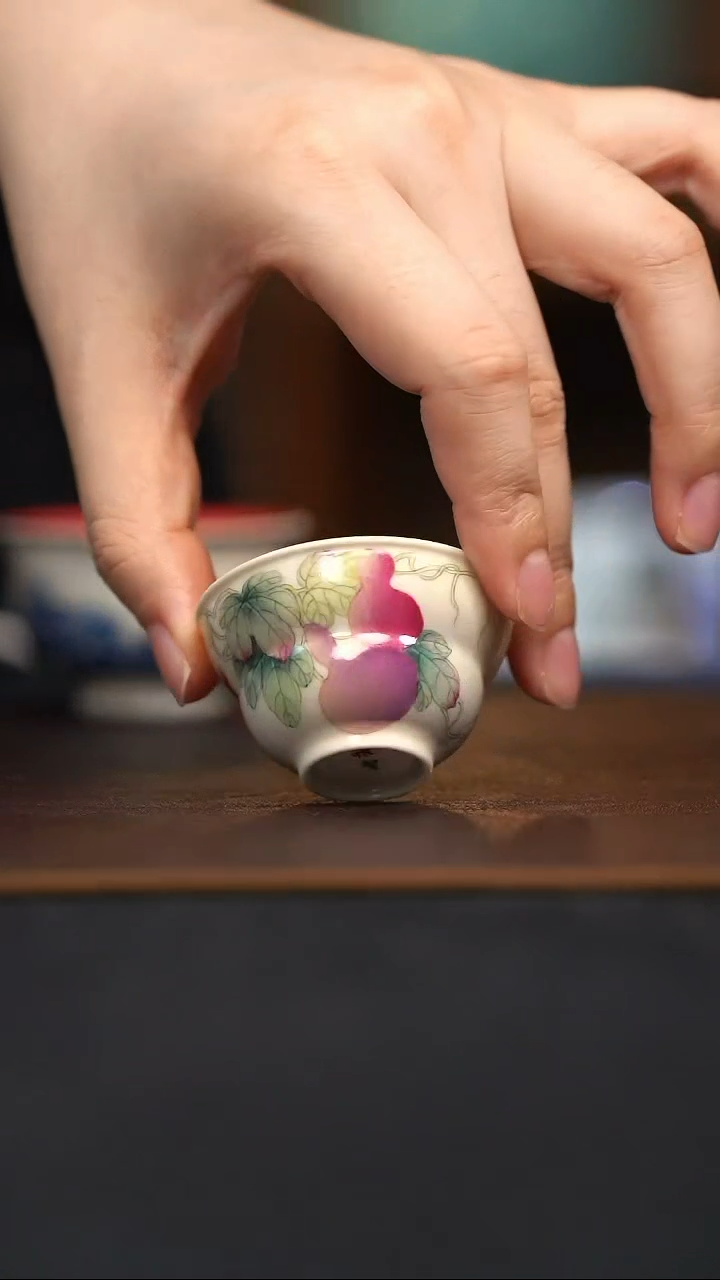 小****)雅圣葫芦小杯